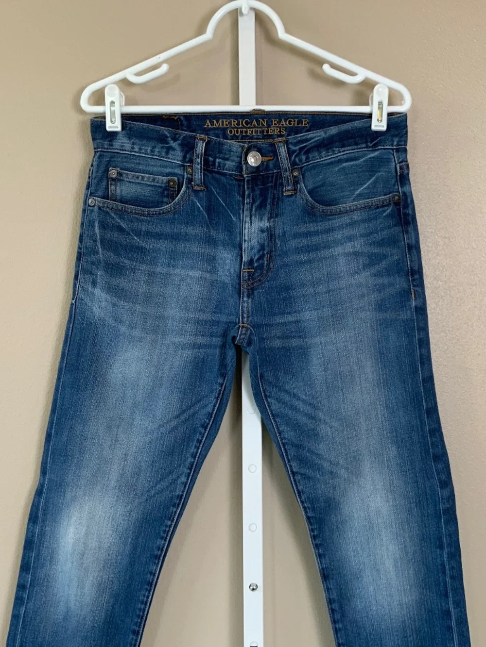 American Eagle Distressed Wash Slim Jeans